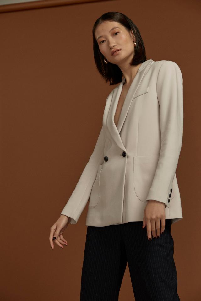  TIP: A blazer will smarten your outfit and get you set for 2019