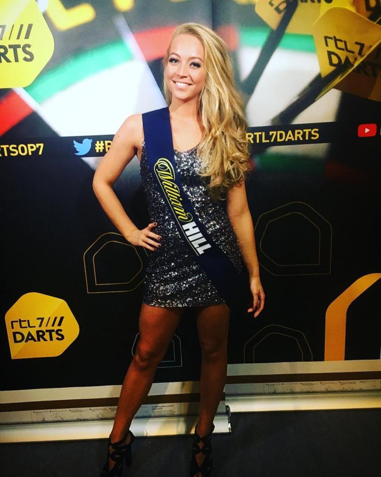 Dutch beauty Ashley has used Instagram to have a pop at the decision to stop models accompanying players to the oche