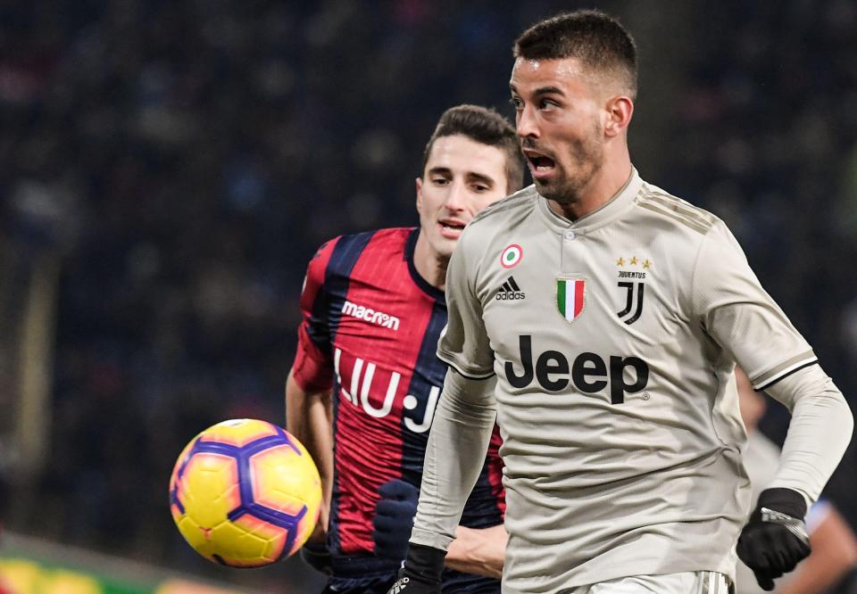 Juve need a defender as they are set to loan out Leonardo Spinazzola