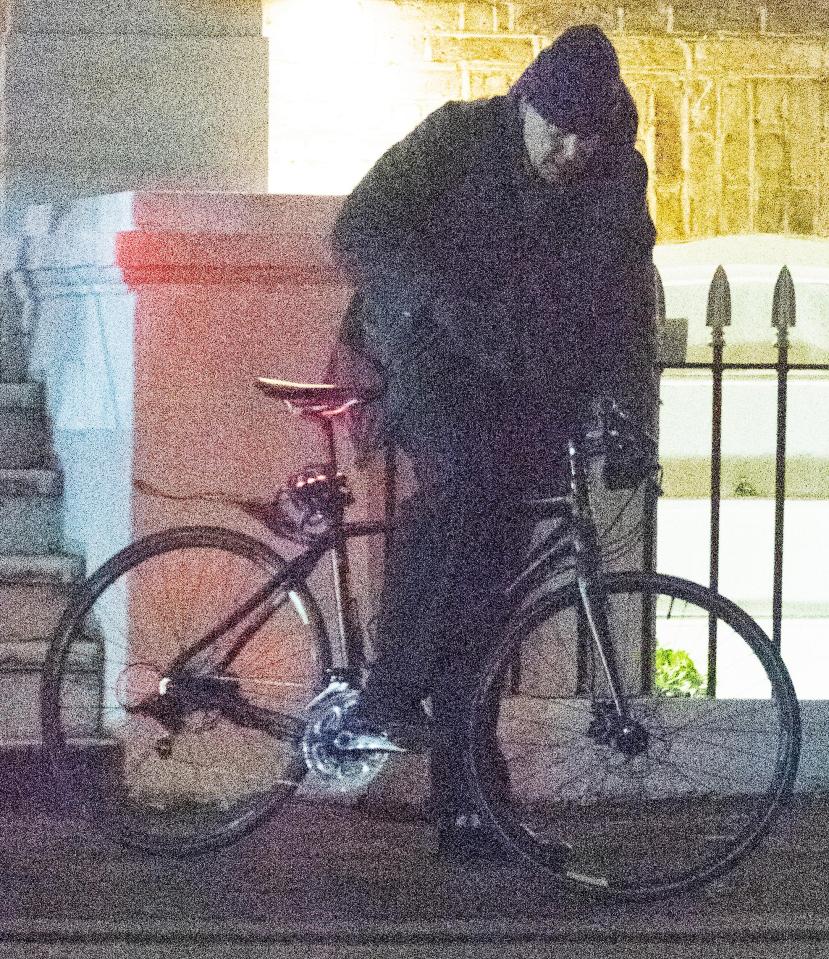  Boris Johnson was spotted leaving his lover's house at 7am for a conference in Dublin