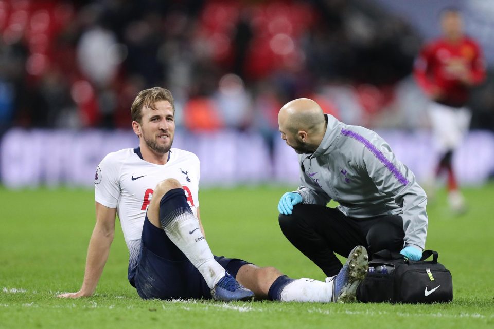  Harry Kane is expected to be out of action until March with an ankle injury