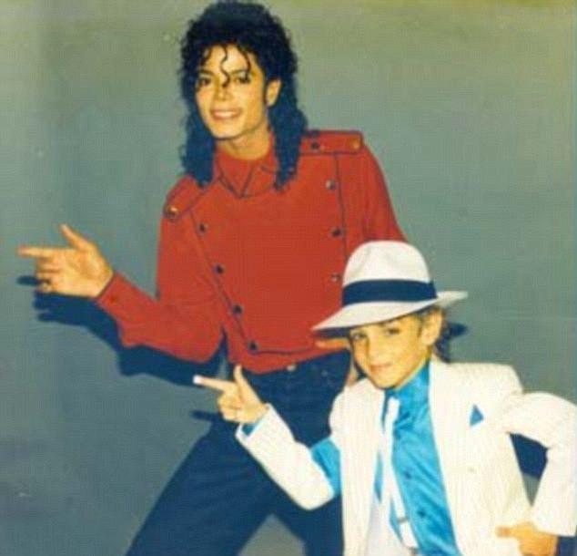  Dancer Wade Robson has also spoken about his experiences with Jackson in the documentary film Leaving Neverland