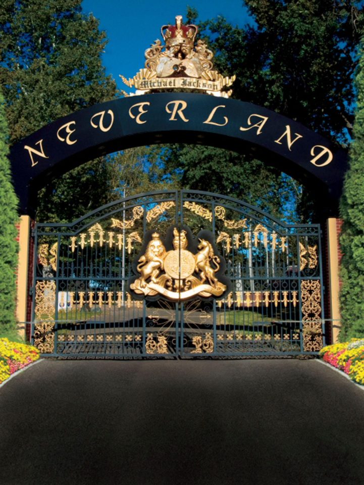  The elaborate gates to Jacko's California mansion he called Neverland