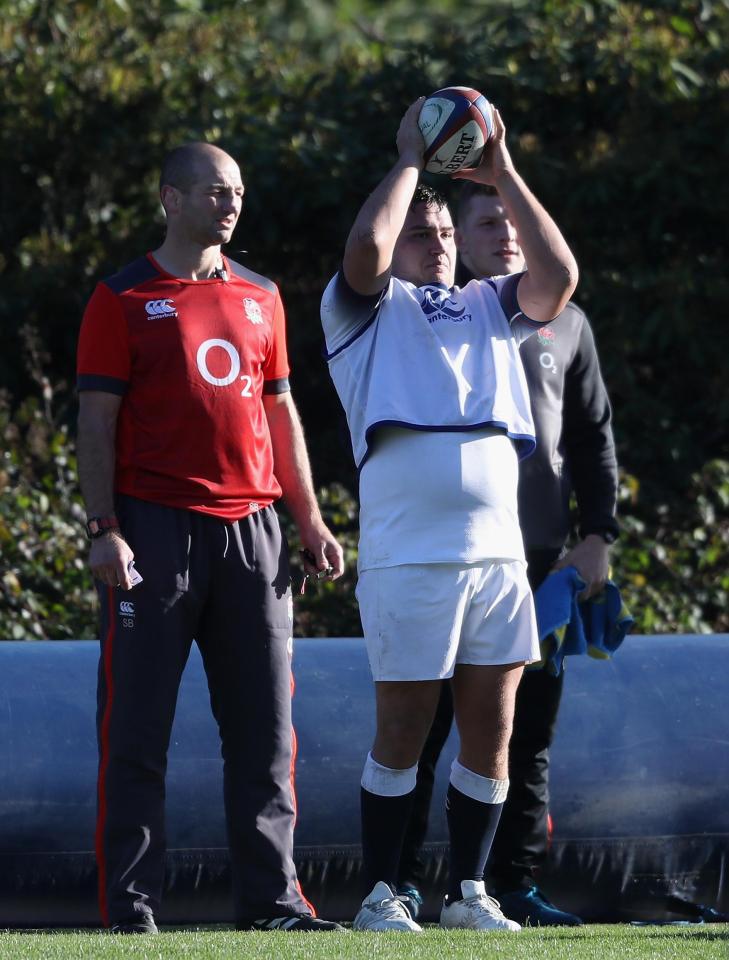  Jamie George gets to grips with Eddie Jones' soapy balls