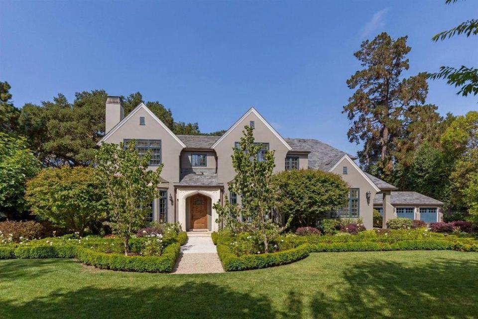  Nick Clegg has splashed out almost $7million on this sprawling mansion near San Francisco