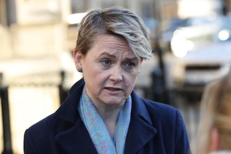  Yvette Cooper has tabled a key amendment designed to block No Deal