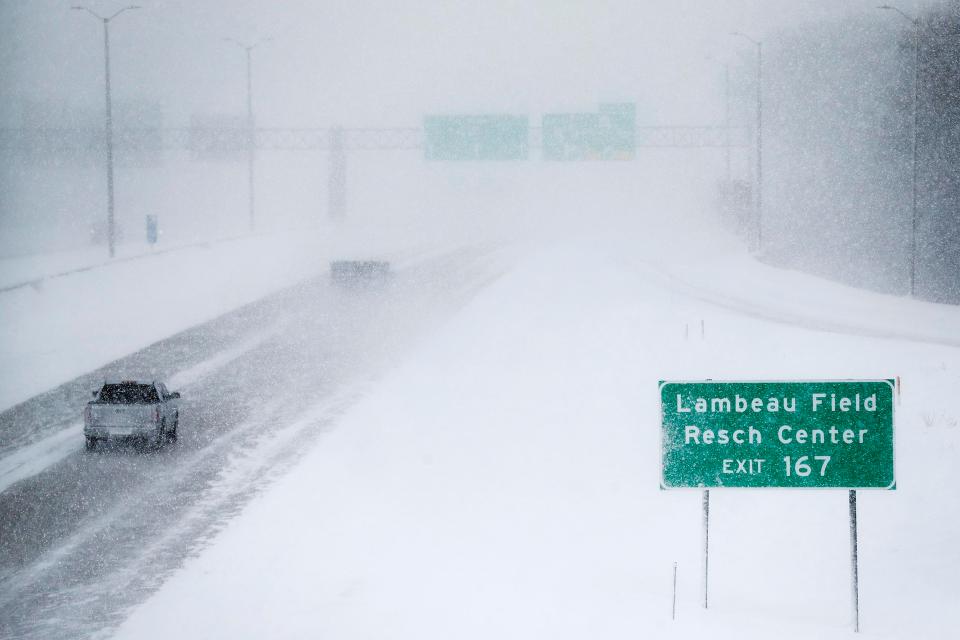  Drivers suffered near white-out conditions on the I-41 outside Wisconsin