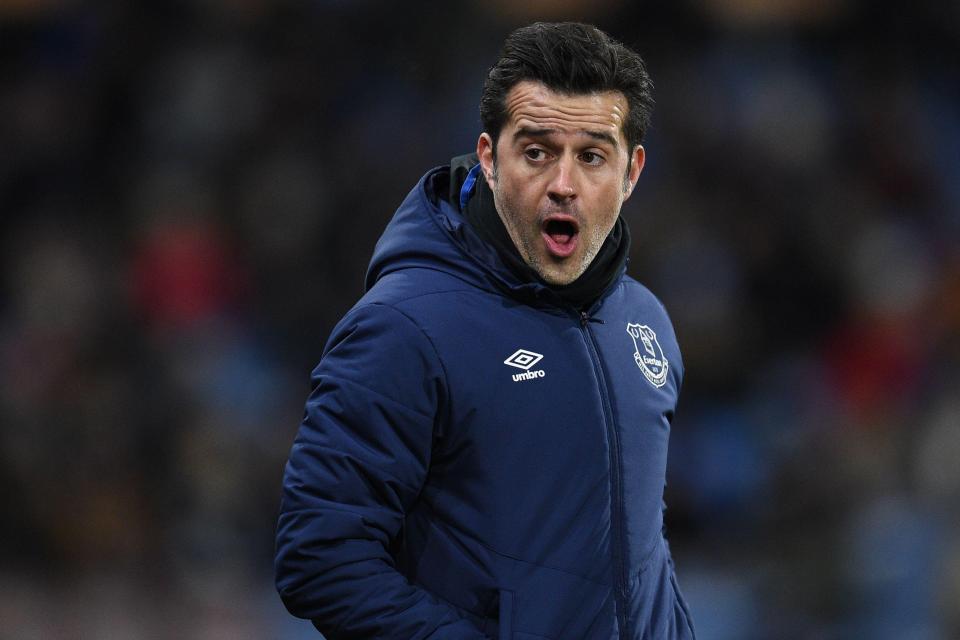  Marco Silva has threatened to quit Everton if Idrissa Gueye is sold