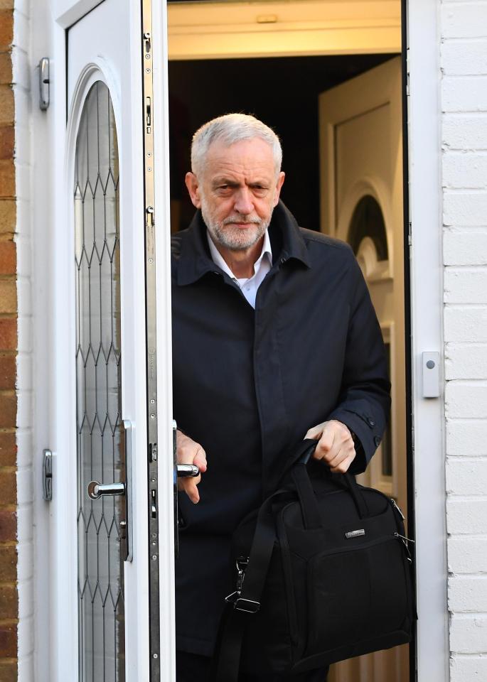  The last thing Jeremy Corbyn wants is to have to come down on one side or the other