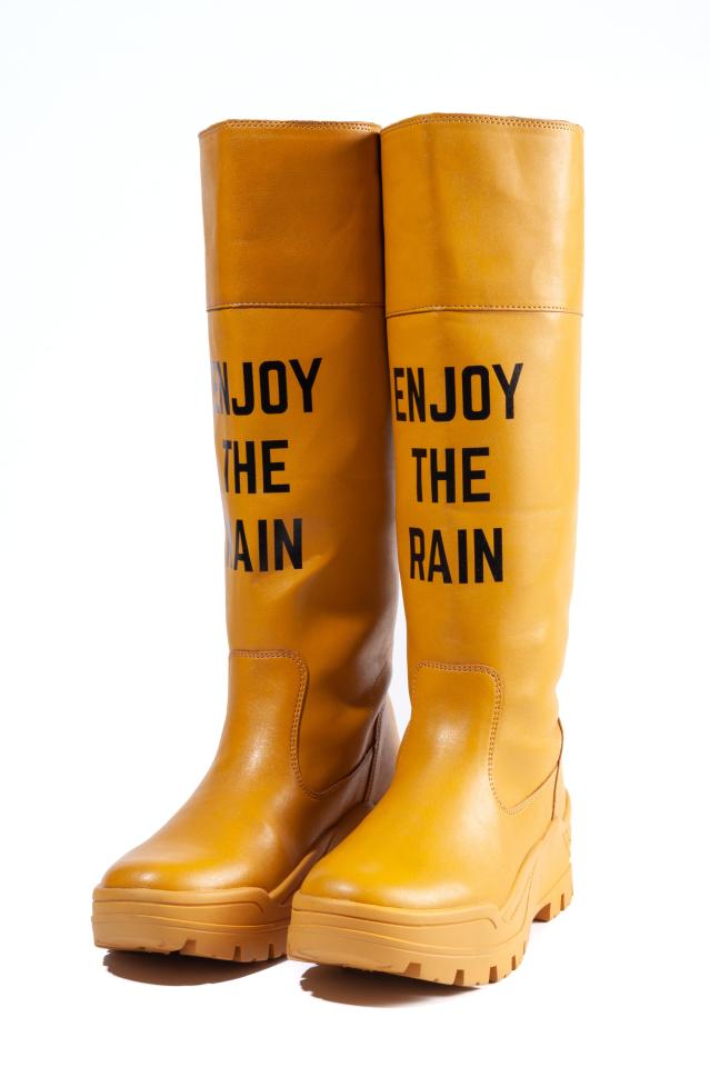  These boots will make you smile even when it’s raining cats and dogs outside!