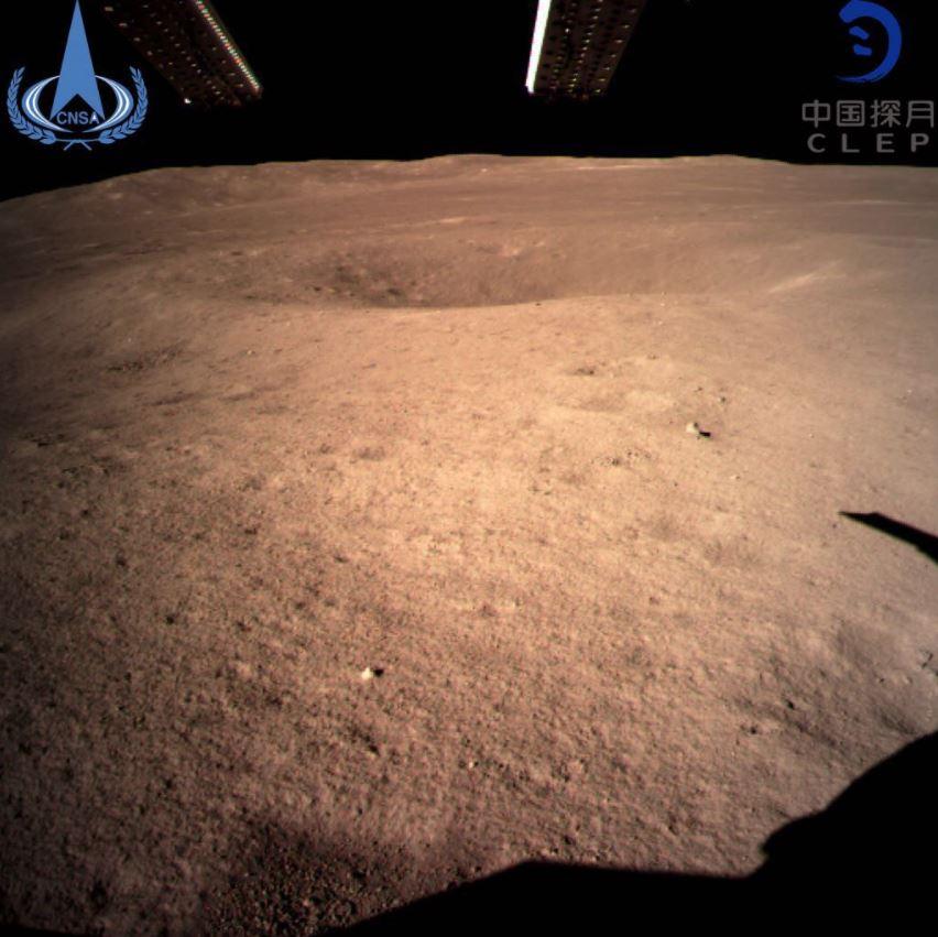  The world's first image taken on the moon's far side after the Chang'e-4 shuttle landed this morning