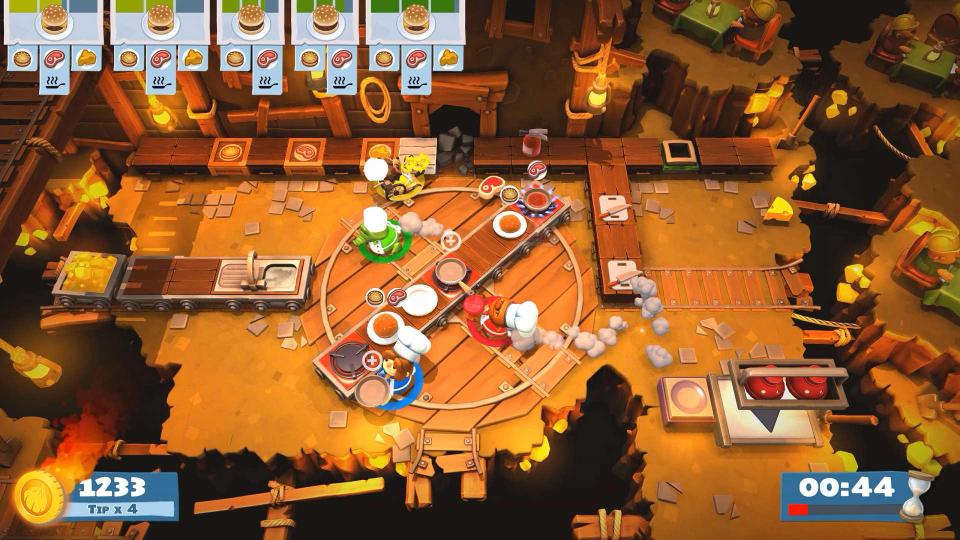  Overcooked is manic, and requires lots of communication to get right