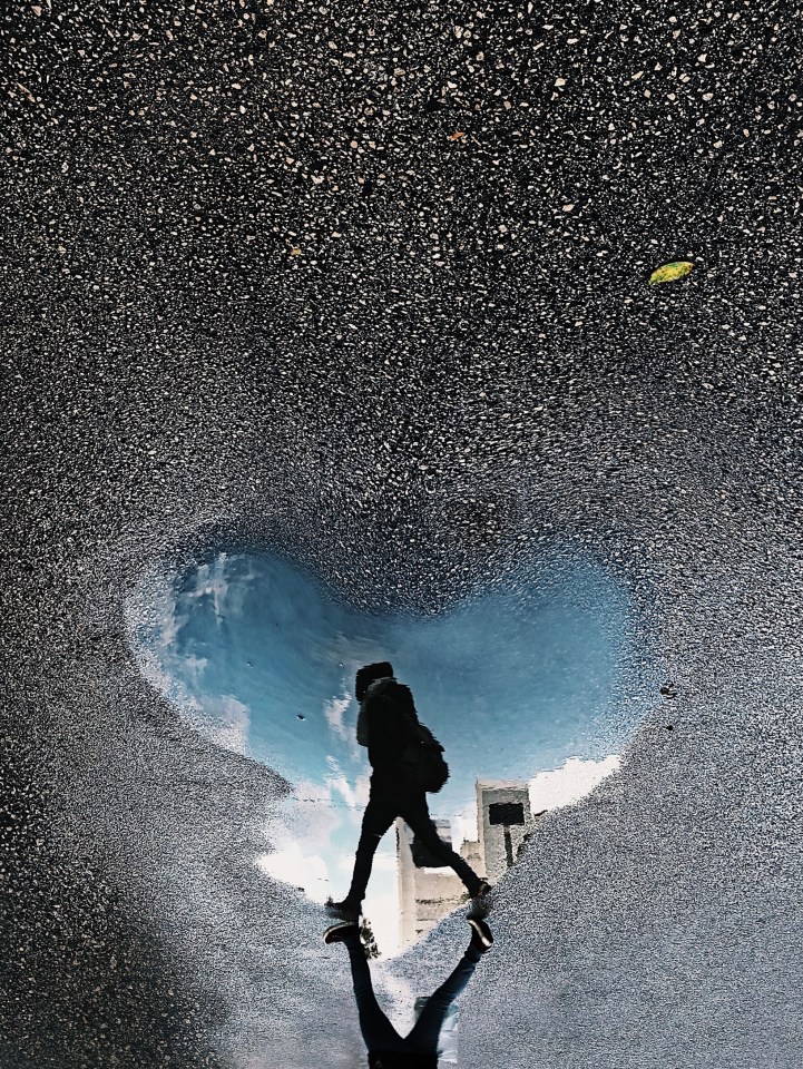  An iPhone X photographer captured this shot of a heart-shaped puddle