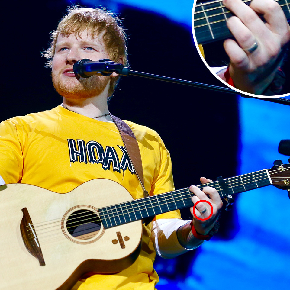  Ed Sheeran showed off his ring at a concert this month