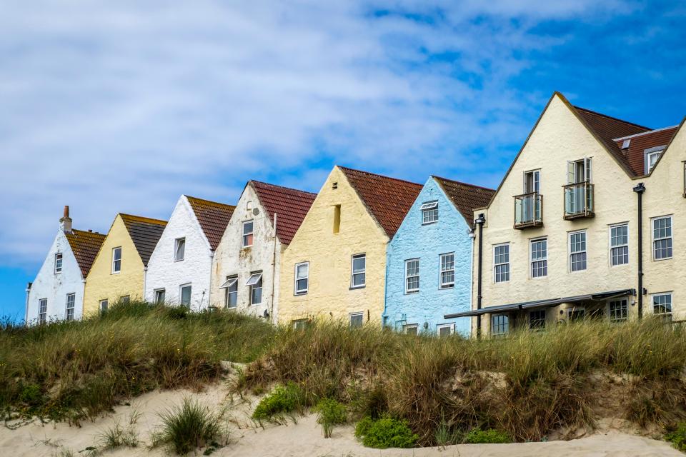  A bit of higgledy-piggledy Alderney colour