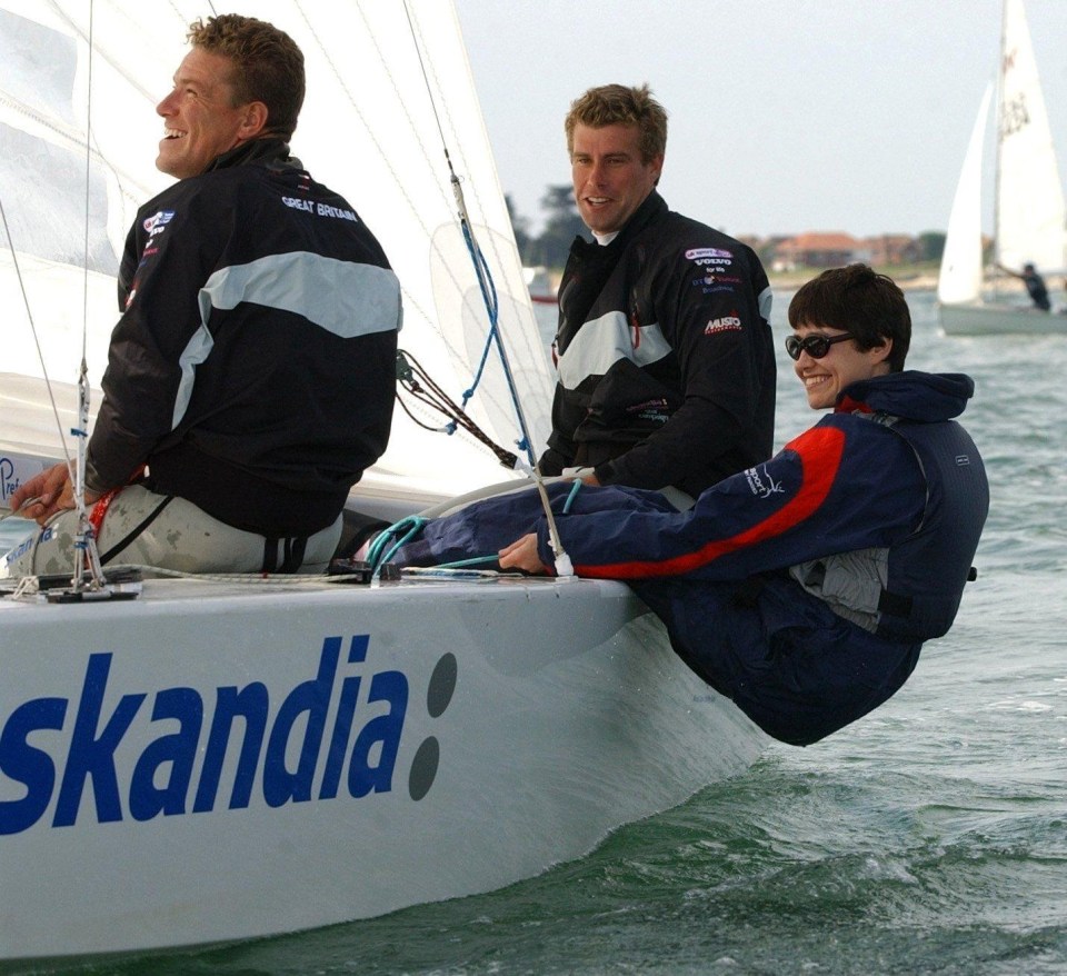 Being a proper journalist means you should put yourself at the heart of what youre writing about, and Vikki certainly did that here when she sailed out with Olympic gold medallist Iain Percy in 2004