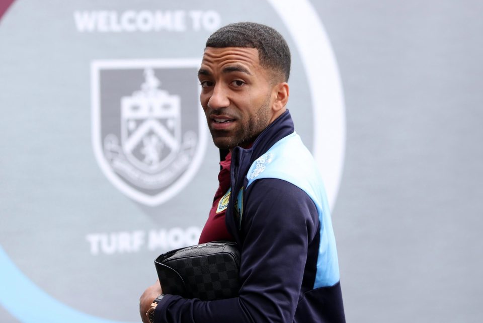 Aaron Lennon has been sidelined with a knee injury since mid-December