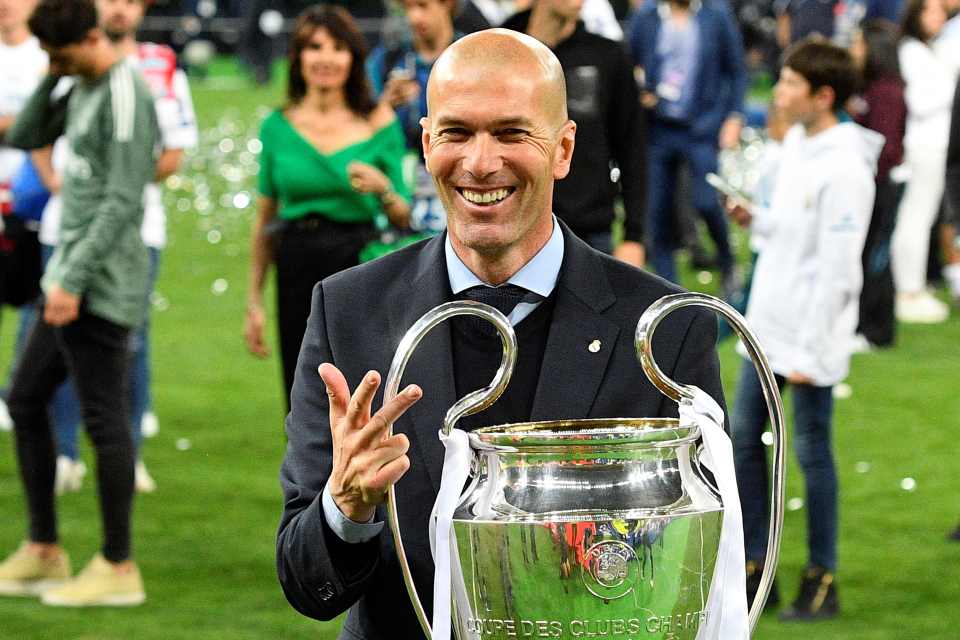  Former Real Madrid chief Zinedine Zidane would be the choice of some Chelsea board members but might need plenty of persuading to take on such a challenge