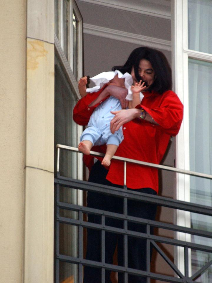  Michael infamously dangled baby Blanket from a hotel window while waving to fans in Berlin in 2002