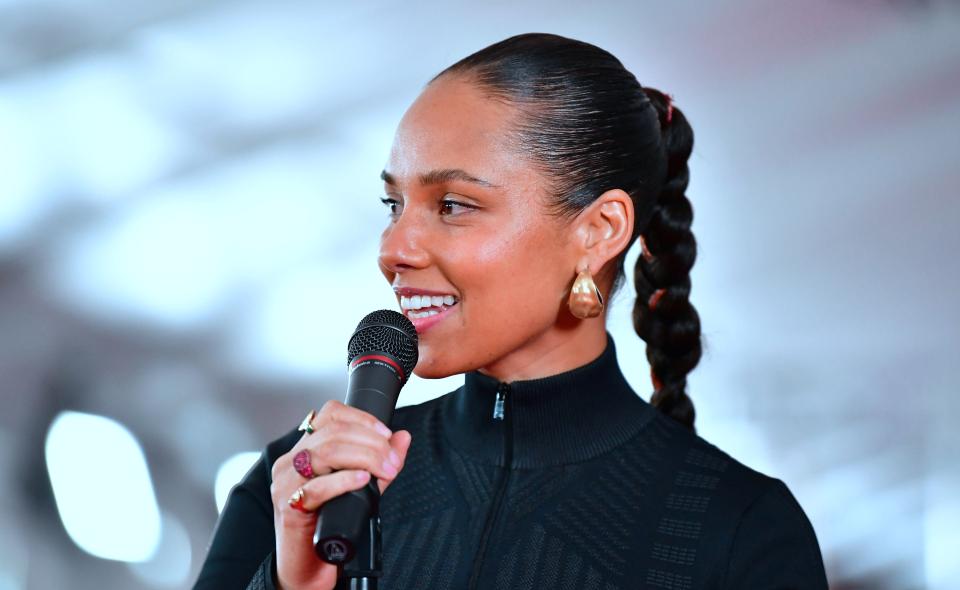  Alicia Keys will be hosting this year's ceremony