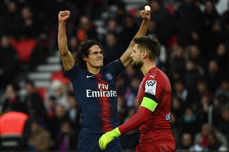  Edinson Cavani had earlier scored from the spot to give PSG the lead