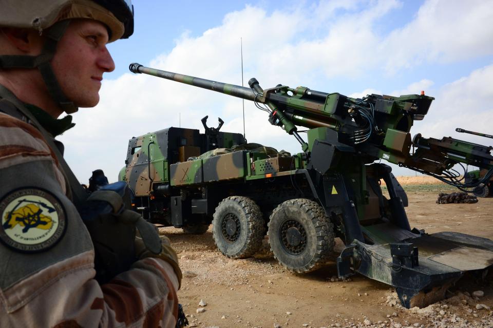 Huge artillery pieces have been pounding ISIS positions