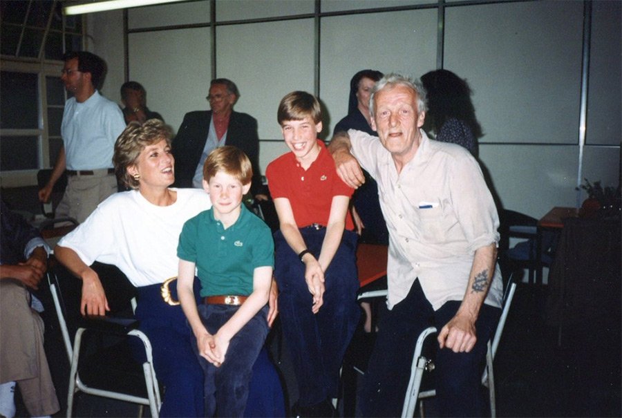 The Duke of Cambridge became the royal patron for the Passage Charity, where he visited with his mother Diana when he was young