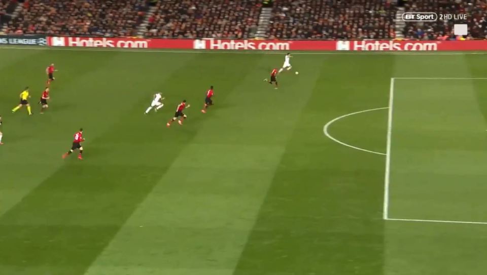  Mbappe gives Lindelof and Bailly a head start on the race into the United box