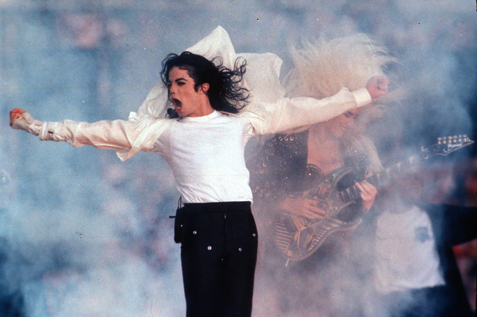 Jackson performing during the 1993 Super Bowl Halftime Show in Pasadena, California