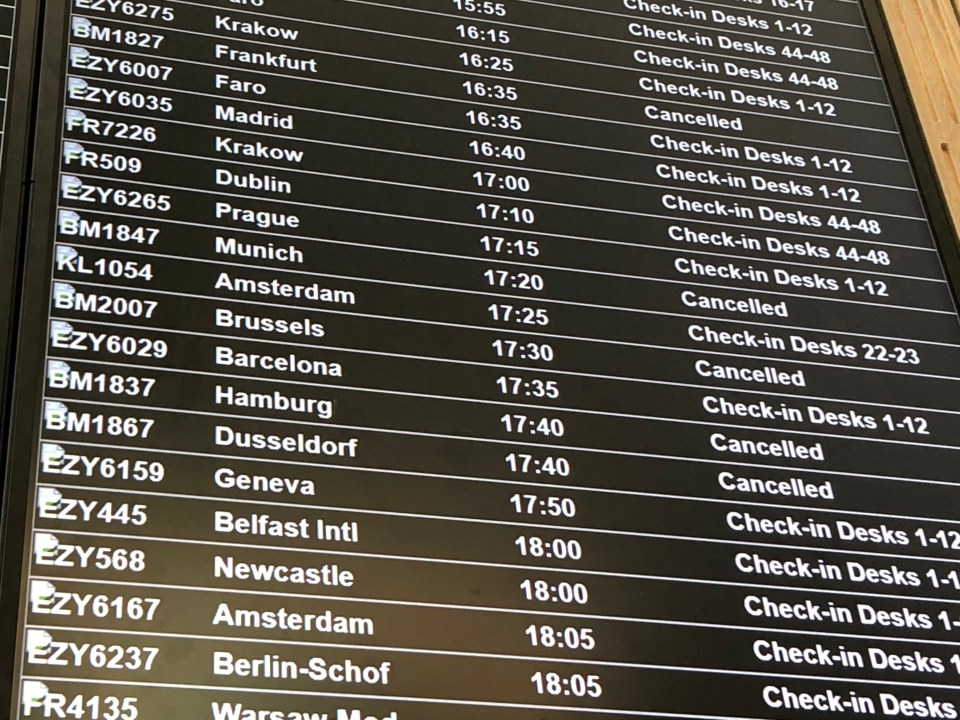  Passengers whose flights have been cancelled have been told to contact their card provider