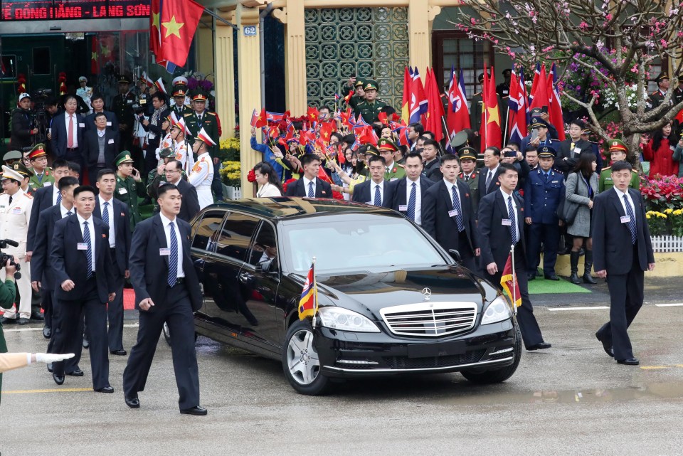 A car carring North Korean leader Kim Jong-un leaves Vietnam's Dong Dang Station ahead of the US-North Korea summit hosted in Hanoi