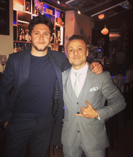  Niall Horan of One Direction fame pops in for a bite to eat