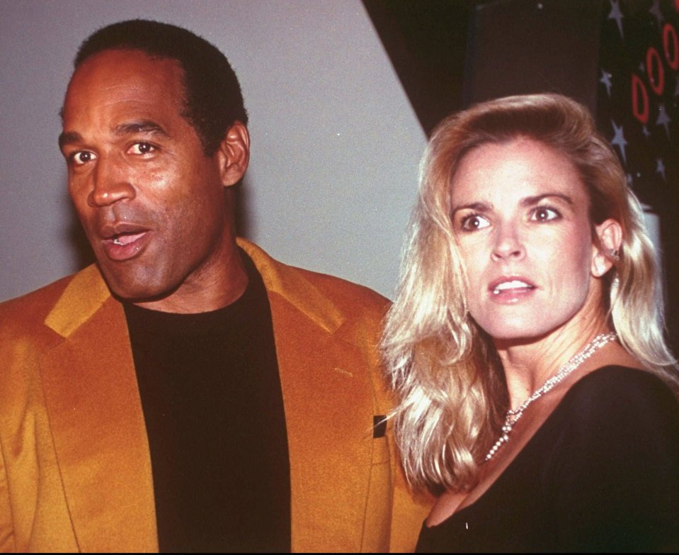 Rumours spread that Pellicano was tracking OJ Simpson's wife prior to her murder