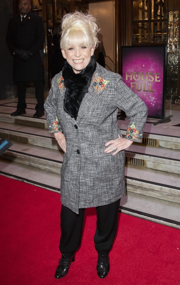  Barbara Windsor no longer knows she is in her own home