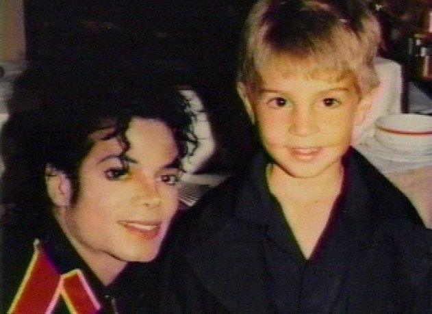  Michael Jackson and Wade Robson when the child was nine years old