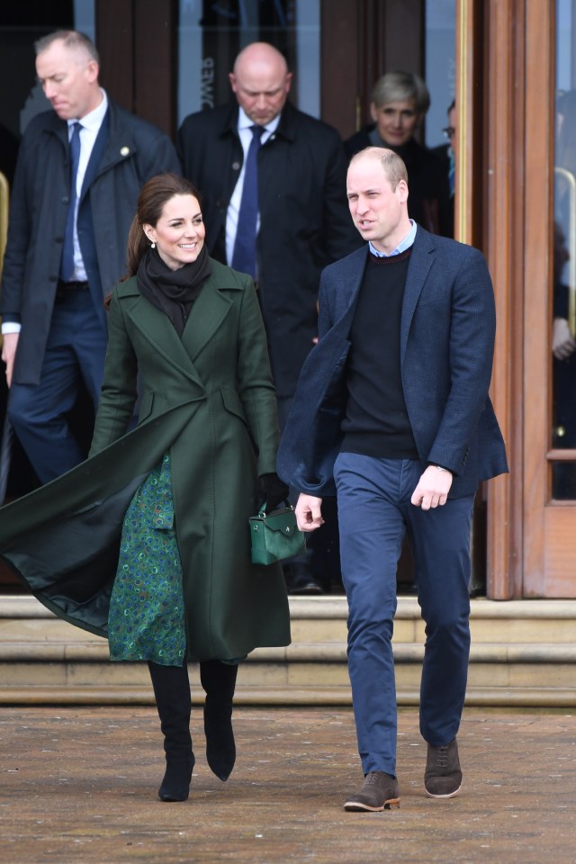 Kate stunned in the green outfit