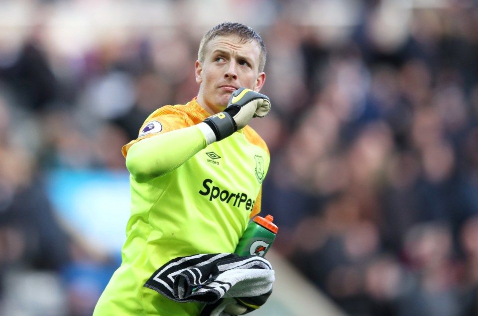  Jordan Pickford earns a call-up despite his poor form