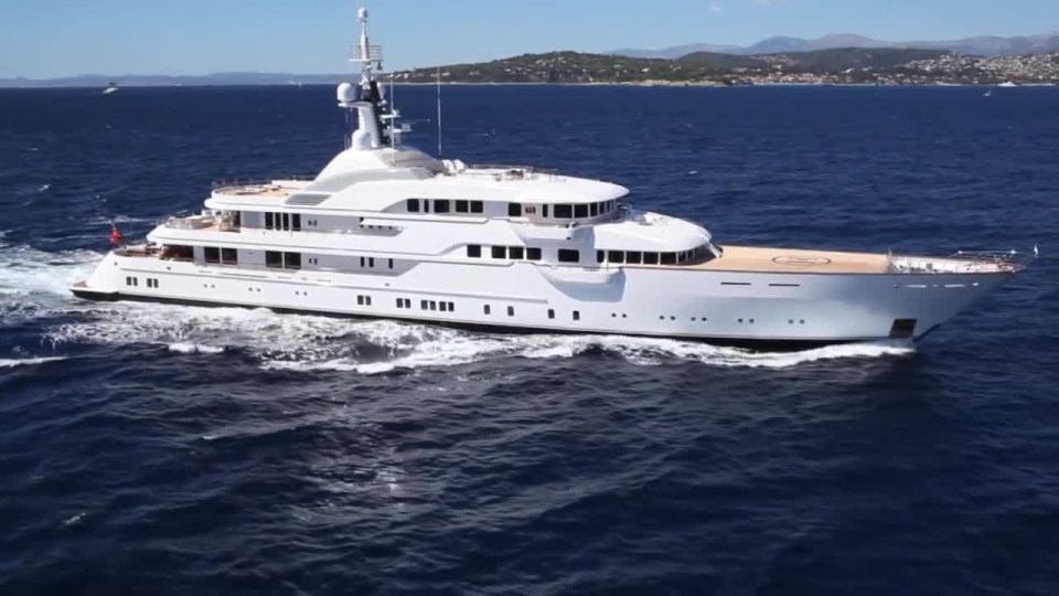 The billionaire’s super-yacht, the Hampshire II, cost £130m and includes a swimming pool, helipad and room for 14 guests