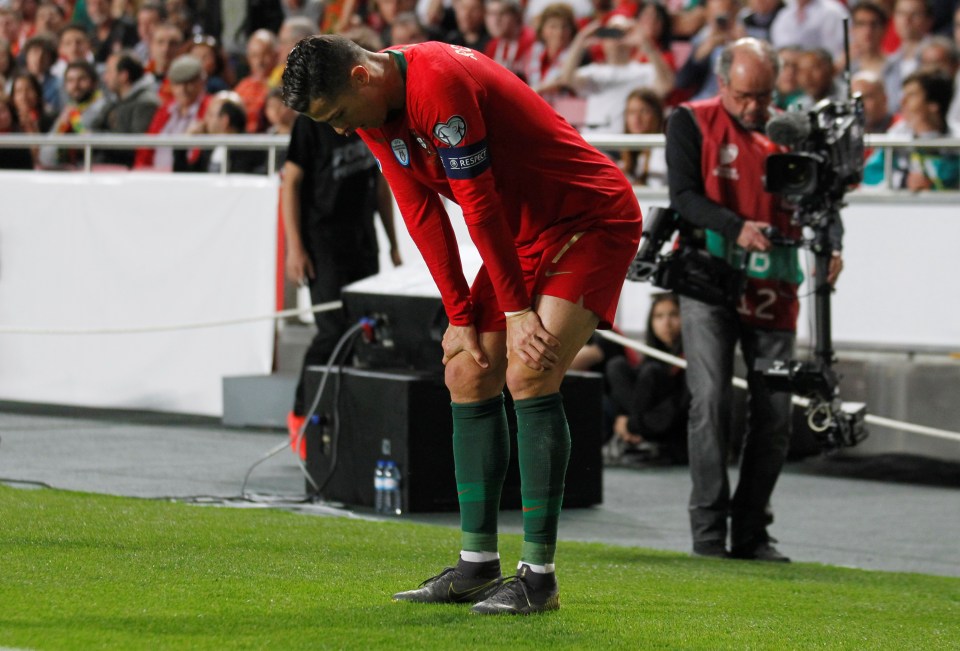  Cristiano Ronaldo had to be hauled off with a hamstring injury in the first half