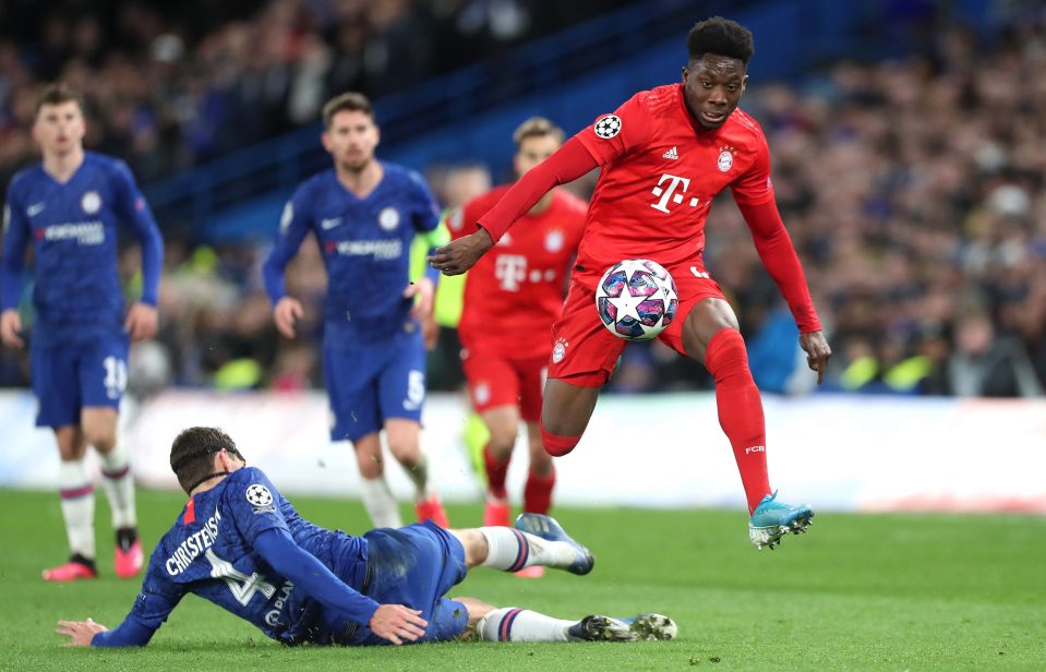  Alphonso Davies was too much for Chelsea to handle