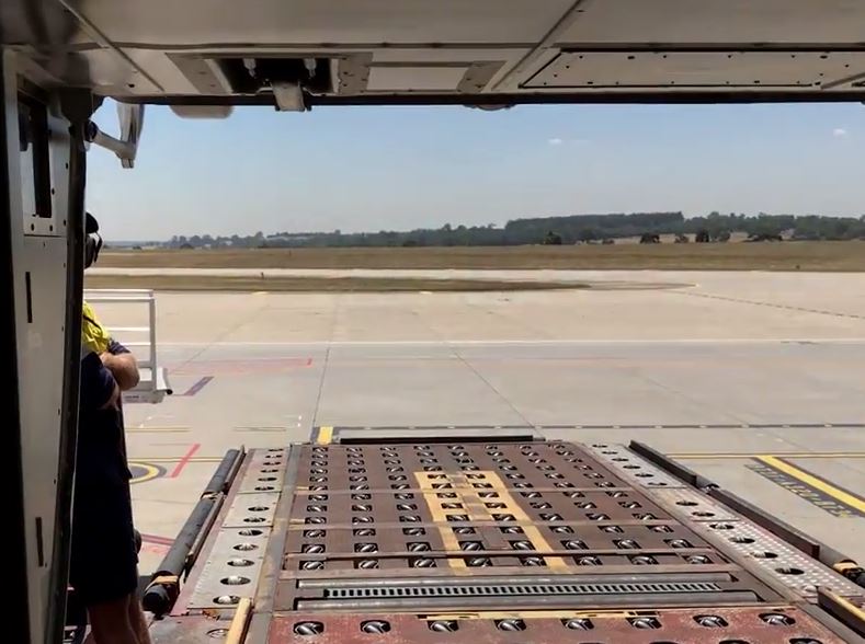  The crew control the temperature in the flight deck to keep it cool for the animals