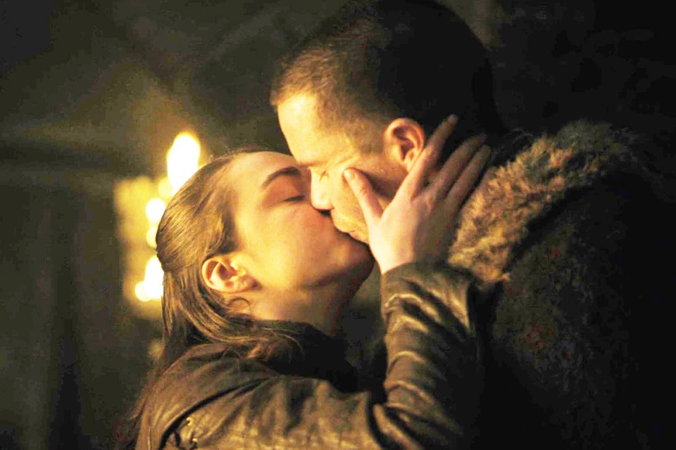 Arya shocked Gendry when she kissed him