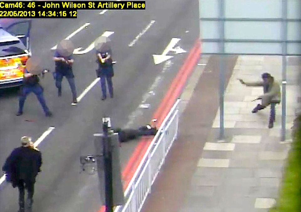  CCTV images show cops surrounding Adebowale and Adebolajo after they murdered Lee Rigby