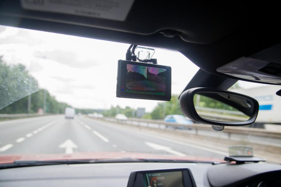  Dash cams should be placed out of the way of the driver's field of vision