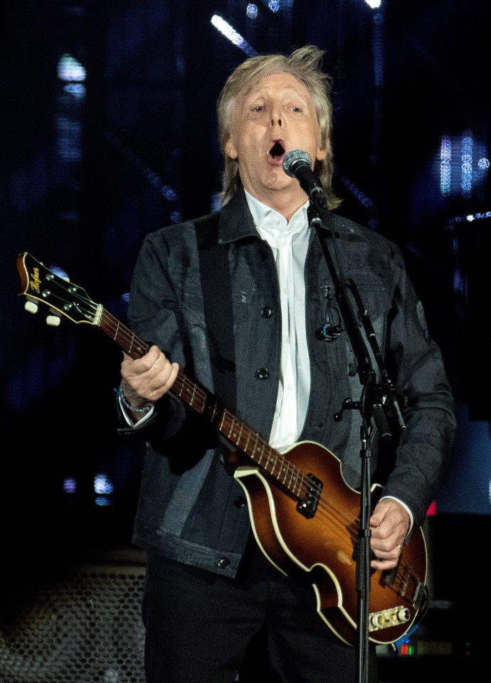  Paul McCartney looks set to play Glastonbury in 2020