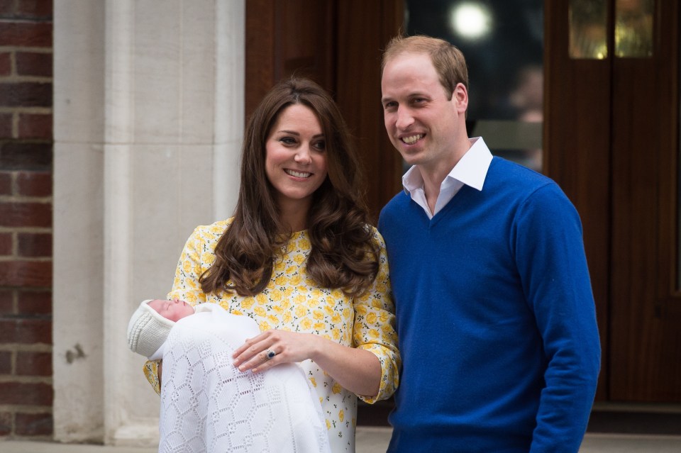 Prince William and Kate Middleton have posed for photos hours after their children’s birth, something which Meghan Markle and Prince Harry will not be doing