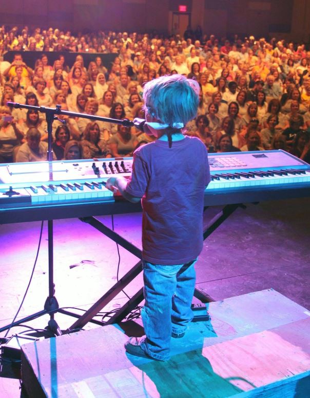  Avett Ray Maness has been labelled a 'viral sensation', and a child prodigy. Away from YouTube, he's been performing at charity events in America