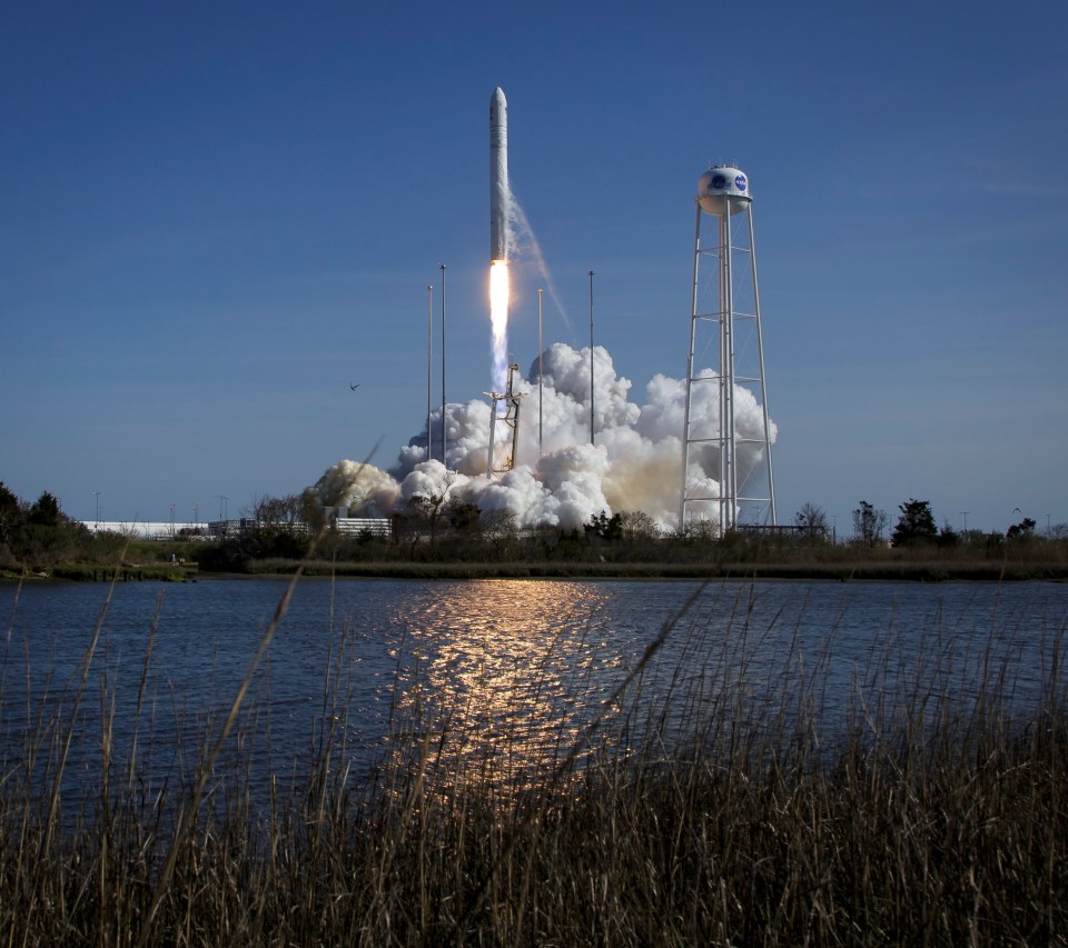  A 3.4-tonne capsule carrying food and equipment to the International Space Station blasted off from Virginia yesterday