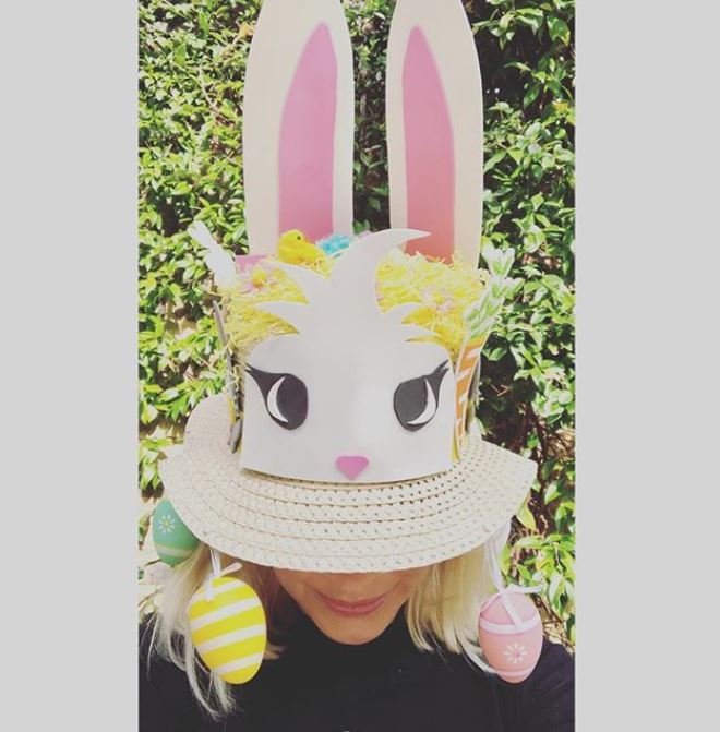  Holly Willoughby showing us how to celebrating Easter in style