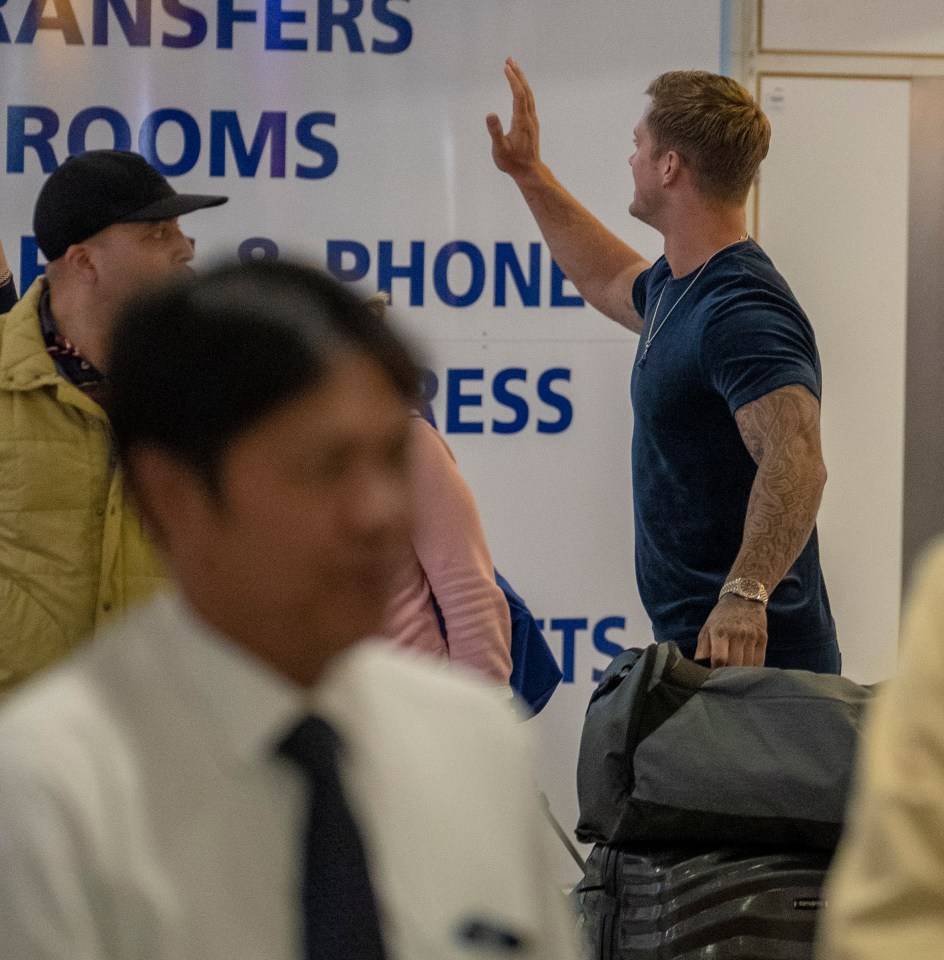  Dan waved goodbye to Steph at the airport